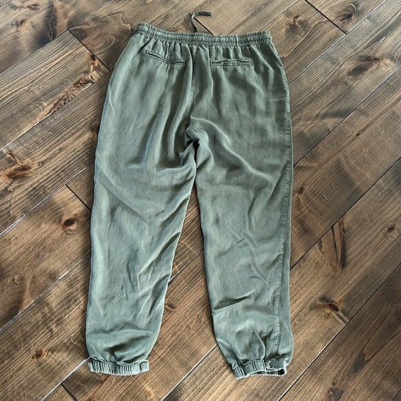 Thread & Supply Joggers | Size M - Picture 2 of 3
